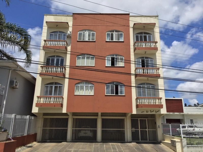 APARTAMENTO - CENTRO