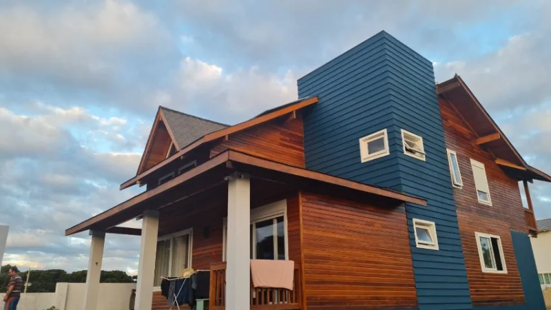 CASA NO BAIRRO CHAPADA 