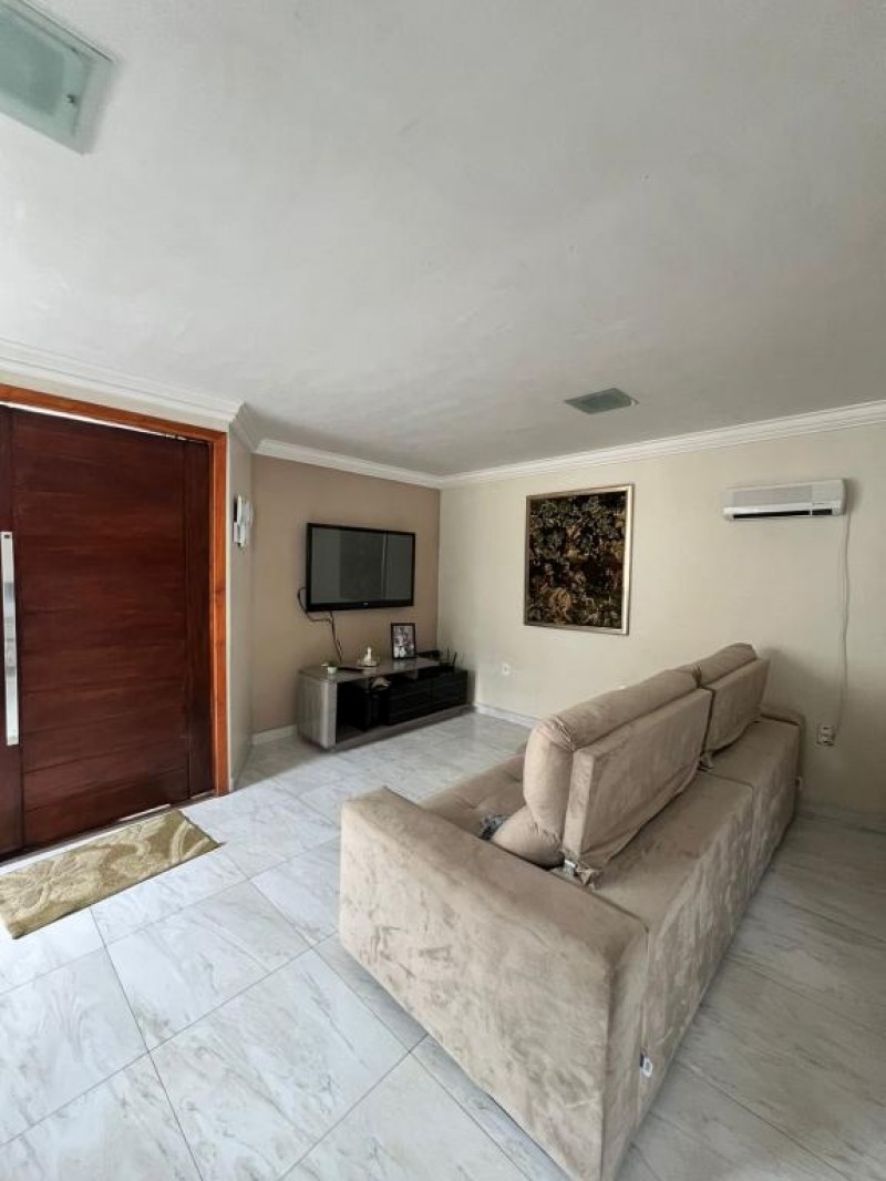 CASA BAIRRO BEATRIZ 