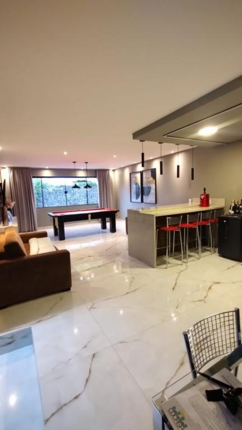 APARTAMENTO SEMIMOBILIADO BAIRRO SANTA RITA