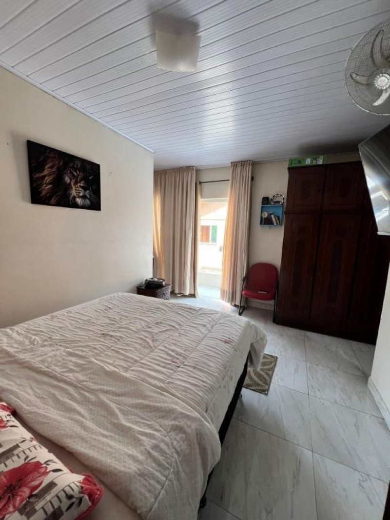 CASA BAIRRO BEATRIZ 