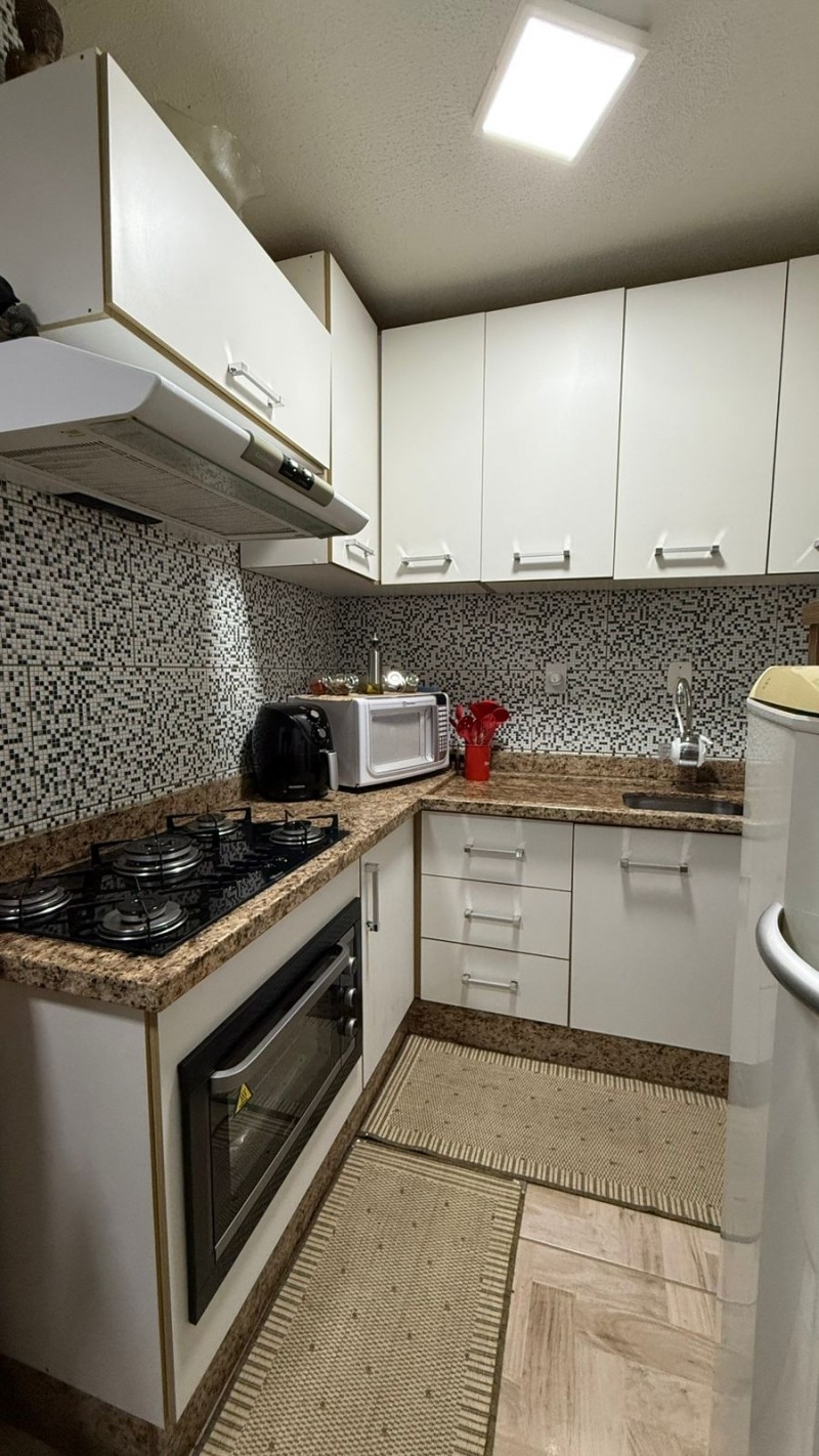 Apartamento no Condomínio Argemiro Madruga